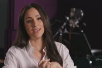 Meghan Markle Makes Surprise Appearance To Honor COVID-19 Heroes