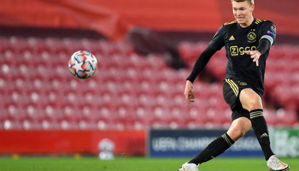 ‘Not busy with that’: £27m star responds when asked about Liverpool interest