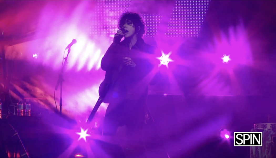 SPIN First Look: LP Delivers An Explosive Drive-In Performance