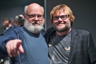 Tenacious D’s Kyle Gass Drops Holiday Charity Single ‘Xmas w/ Devil’