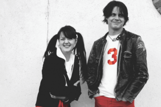 The White Stripes Drop Live Videos of ‘Dead Leaves and the Dirty Ground’ and ‘My Doorbell’