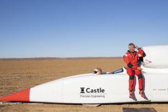 Bloodhound’s 1,000 mph rocket car being sold for $11 million