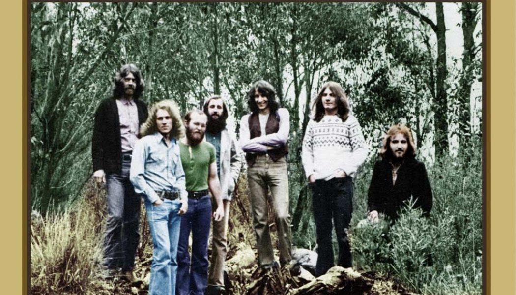 Box Set of Bon Scott’s Pre-AC/DC Band Fraternity Released with Previously Unheard Tracks