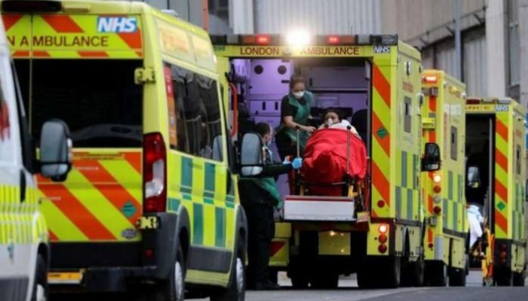 Britain records 54,940 new coronavirus cases and 563 deaths on Sunday