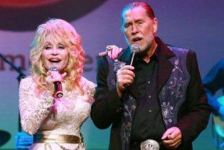 Dolly Parton Loses Brother To Cancer