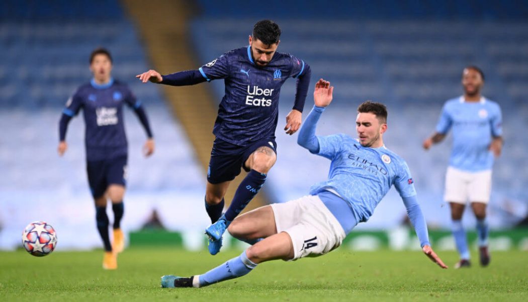 Guardian journalist: Player ‘on his way to the UK’ today to complete Villa move