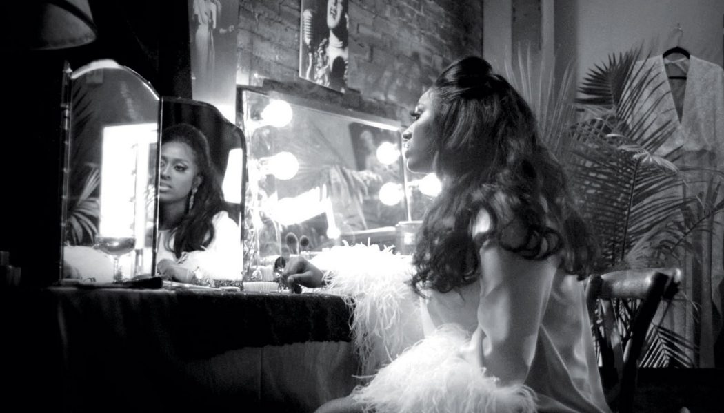 Jazmine Sullivan On Self-Confidence Struggles and Empowering Women In R&B