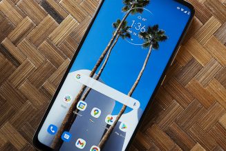 Motorola One 5G Ace review: a weak hand