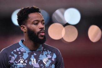 Report: Leicester City considering late move for former Chelsea midfielder