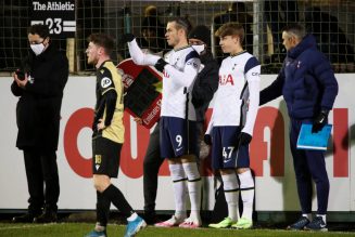 Report: Spurs player poised to leave on loan as talks continue over exit