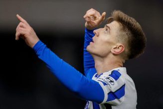 Report: West Ham considering move for Poland international striker Spurs wanted last January