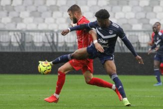 ‘Should fit our system’: Many West Ham fans react after knowing who Moyes could sign