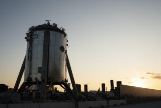 SpaceX is sparring with a Texas oil company to drill for natural gas