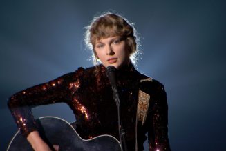 Taylor Swift Ties Michael Jackson for Fourth-Most Weeks at No. 1 on Billboard 200 Albums Chart