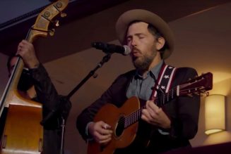 The Avett Brothers Perform “I Go To My Heart” on Fallon: Watch