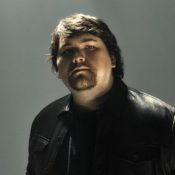 WOLFGANG VAN HALEN Says His Father Cried First Time He Heard ‘Distance’: ‘He Just Understood It As A Song About Loss’