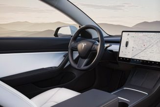 You Can Now Make Your Tesla’s Horn Sound Like Anything You Want