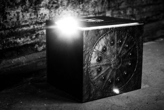 You can watch the Snyder Cut while snacking on a $130 Justice League-themed meal kit