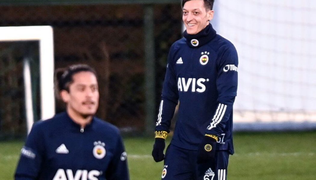 Arsenal clearout, last-ditch Liverpool – the best of January transfers across Europe