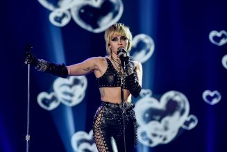 How to Watch Miley Cyrus’ ‘TikTok Tailgate’ Super Bowl Pre-Show Concert