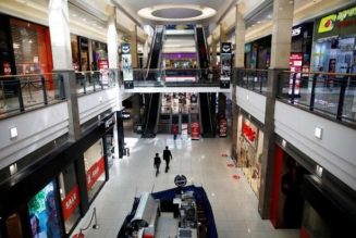 Israel plans to reopen restaurants in March, restart tourism with Cyprus