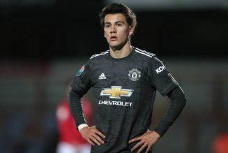 Manchester United’s Facundo Pellistri joins Alaves on loan