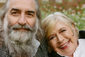 Marianne Faithfull Shares New Song “She Walks In Beauty”: Stream