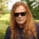 MEGADETH’s DAVE MUSTAINE Splits With DEAN, Partners With GIBSON