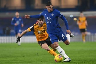 Report: Chelsea star set for contract talks, transfer expert tips him to stay