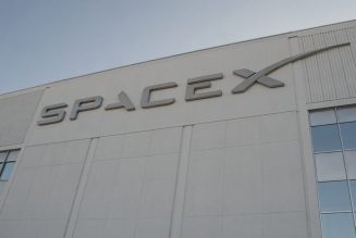 SpaceX reportedly raised the best part of a billion dollars to fund future missions