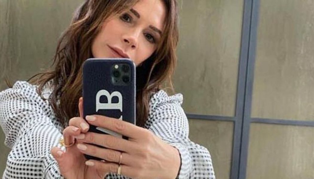 These 38 Outfits Prove Victoria Beckham Is a Master at Getting Dressed