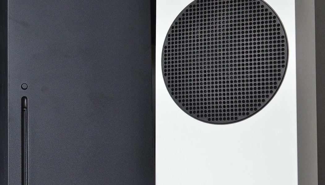 Walmart will have the Xbox Series X / S available at 3PM ET today