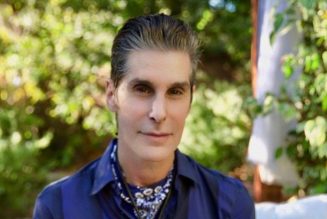 Why PERRY FARRELL Will Never Write Tell-All Autobiography