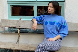 10 Timeless Items Every French Woman Has in Her Wardrobe