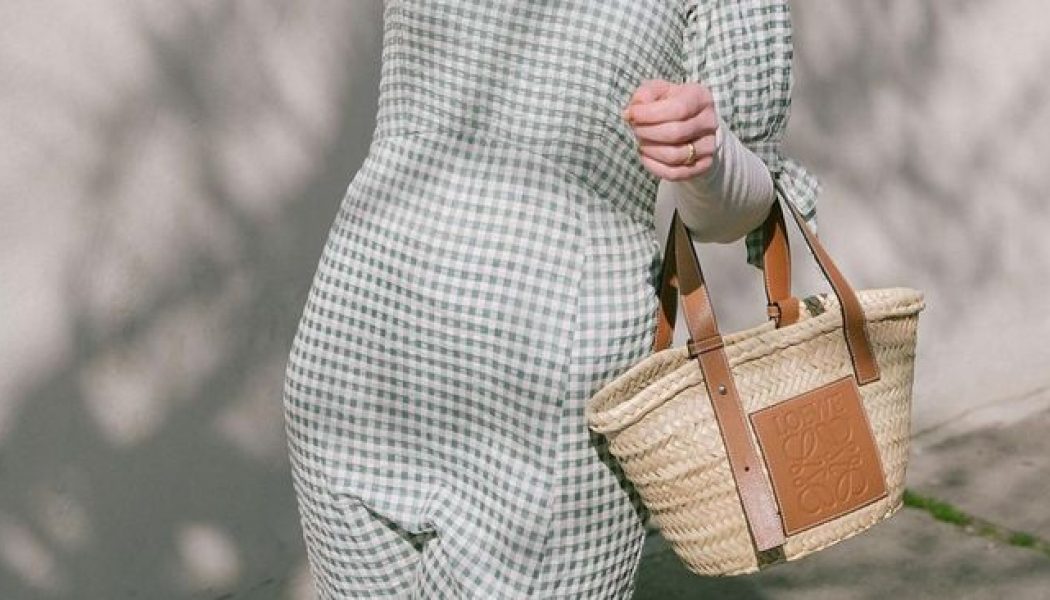 2020’s Summer It Bag is Back and Looking Better Than Ever