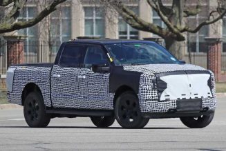 2021 Kia K5 vs. Subaru Legacy: AWD Sedans Match Up!