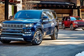 2022 Jeep Wagoneer vs. Grand Wagoneer: What Are the Differences?