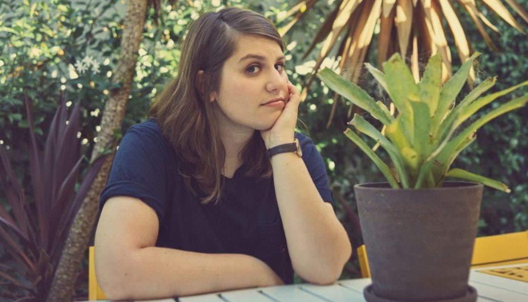 Alex Lahey Shreds on Cover of Faith Hill’s “This Kiss”: Stream