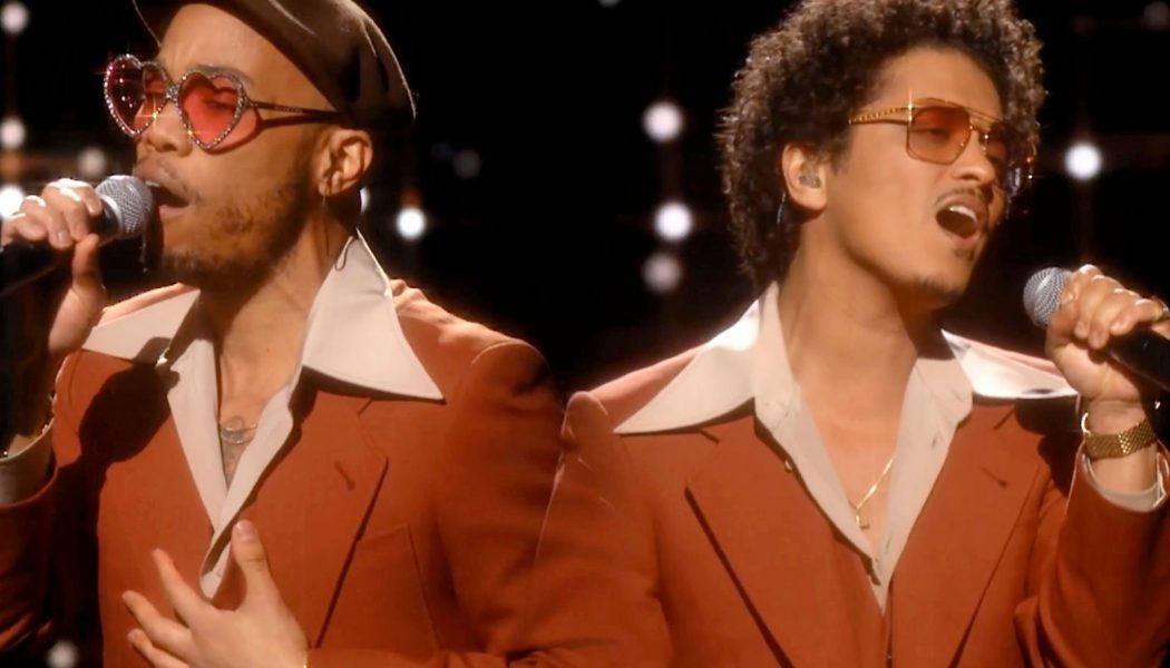 Bruno Mars & Anderson .Paak’s Silk Sonic Releasing ‘Leave the Door Open’ Live Single