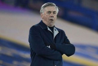 Carlo Ancelotti: Everton not at Chelsea level