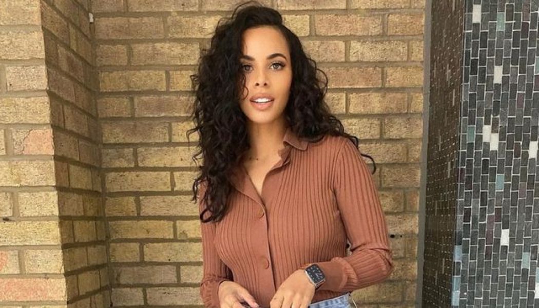 Celebs Are Suddenly Backing These Controversial Jean Trends