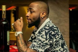 Davido Advices Nigerians on the Need to Assist Friends Get Rich