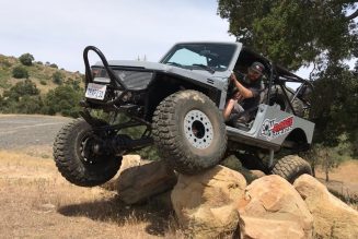 Dirt Every Day Builds a Suzuki Samurai Rock Crawler Pickup!