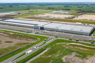 Foxconn says it might build EVs at empty Wisconsin site, or in Mexico