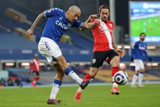 ‘I don’t think’: Michael Ball claims £22m Everton player was forced to stay on the pitch