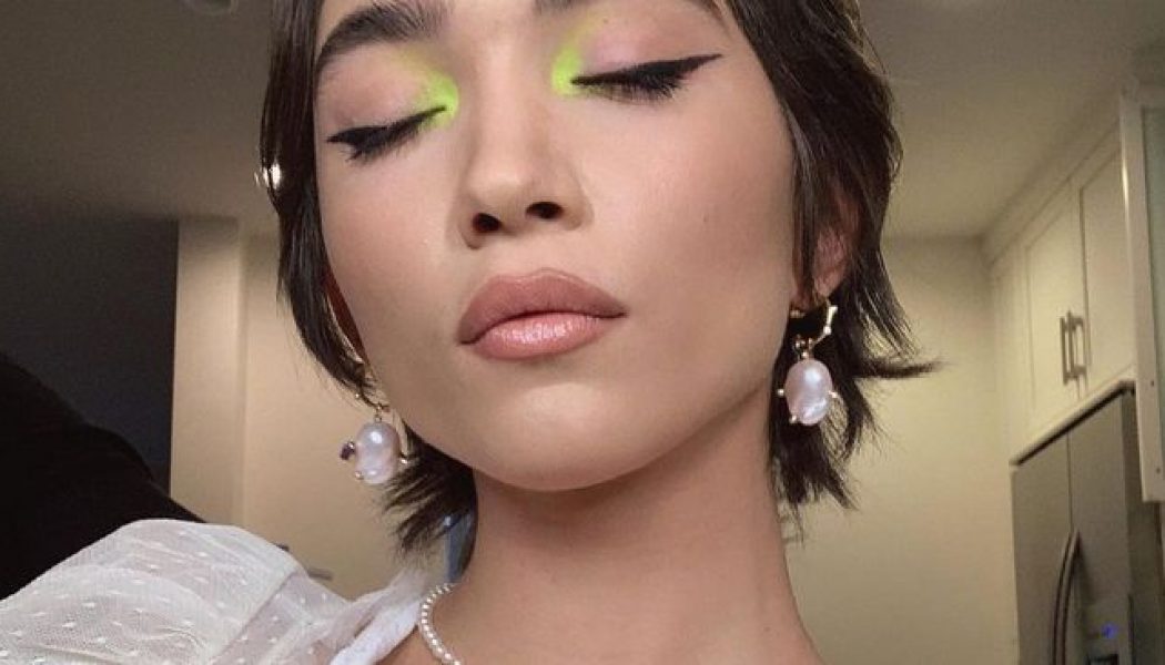 In Defence of the Side Fringe: Here’s Photographic Evidence the Style Isn’t Dead