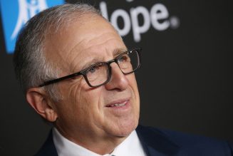 Irving Azoff, Musician Orgs Hail California Bill to Cap Recording Contracts at 7 Years