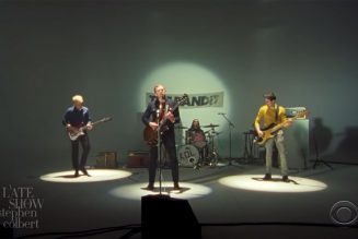 Kings of Leon on Track For U.K. Chart Crown With ‘When You See Yourself’