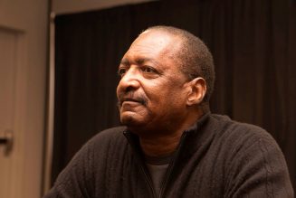 Matthew Knowles Calls Fans “Idiots” For Beyoncé x Chloe Bailey Comparison