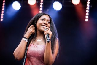 Noname’s New Book Club Headquarters To Offer Food Drives, Free Political Education Classes, And More